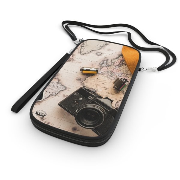 Tom Solo Travels - Luxury Travelling Passport Wallet - Image 3