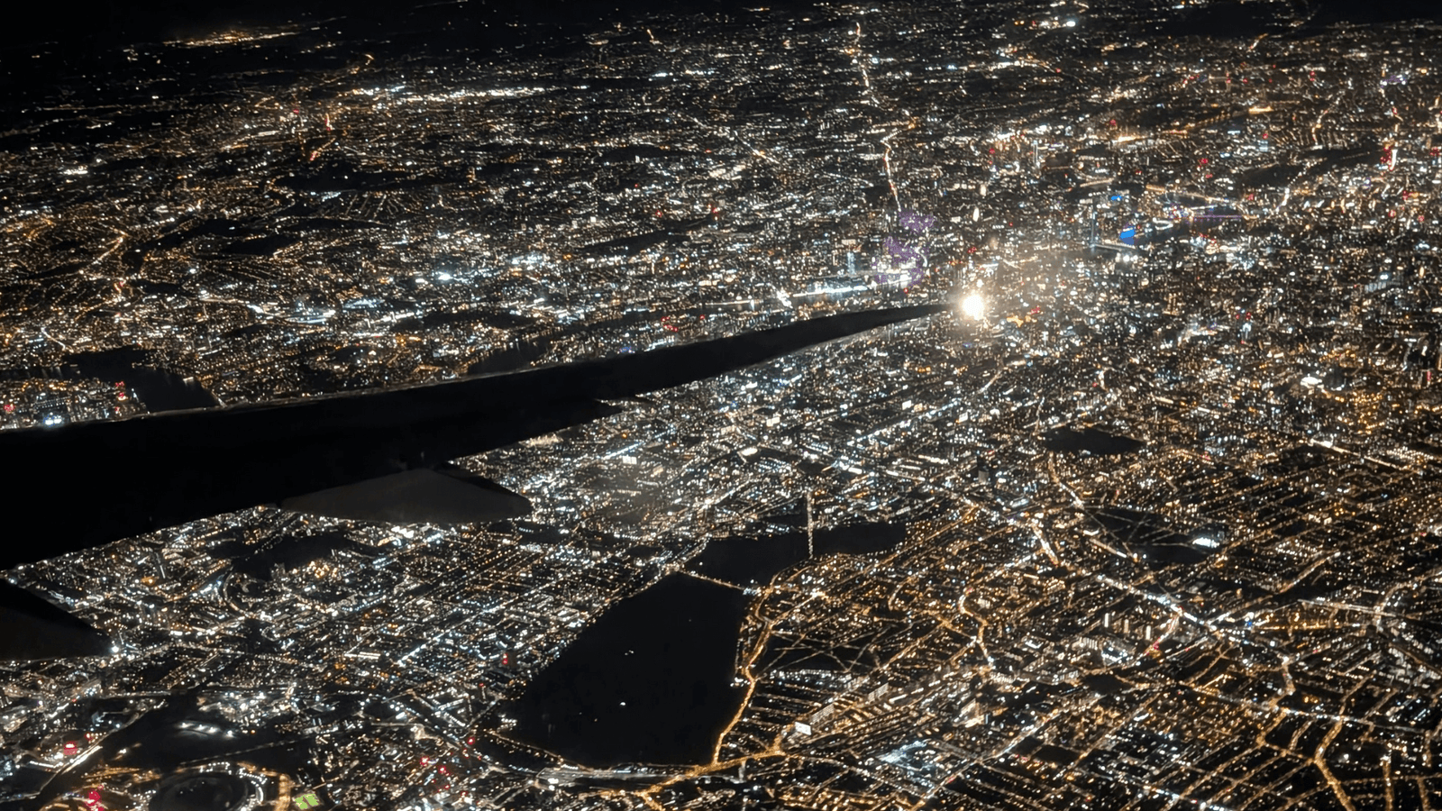 Tom Solo Travels - How Much Does It Really Cost to Travel Southeast Asia for a Year (2026 / 2027 Guide)