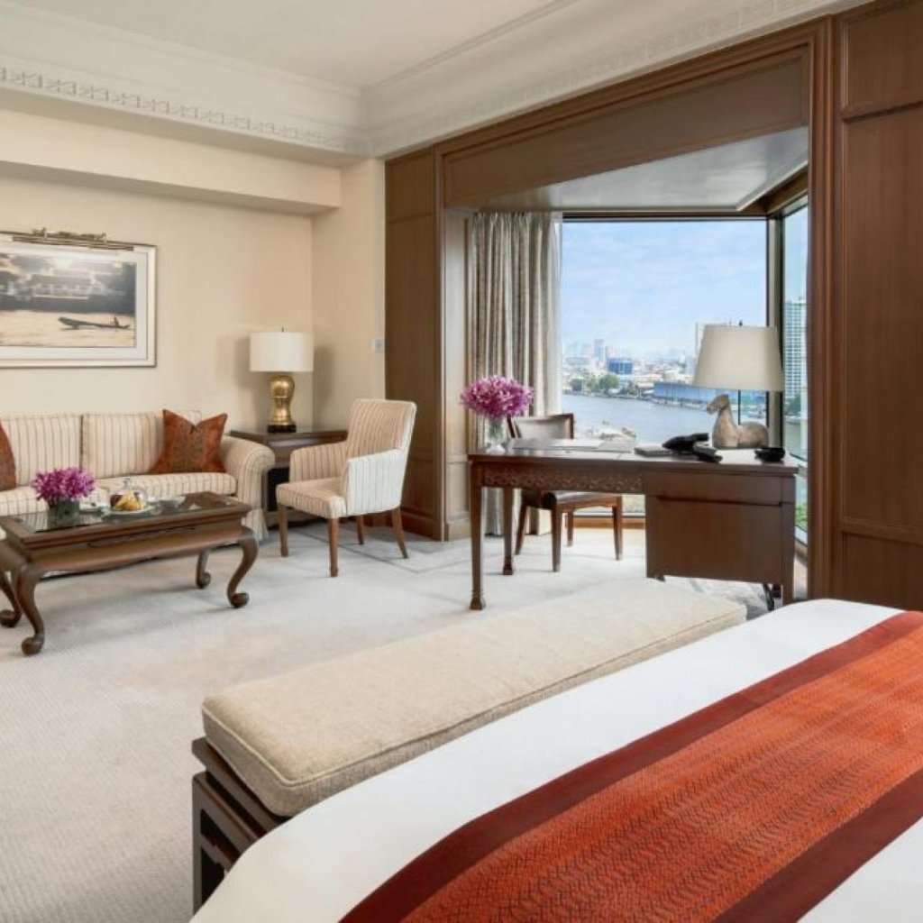 The Peninsula Bangkok riverside bedroom - Forbes five-star hotel on Charoenkrung